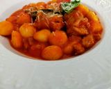 Foto del passaggio 3 della ricetta Gnocchi con salsiccia speck parmigiano