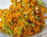 வெஜிடபிள் கோதுமை ரவை உப்புமா. (Vegetable kothumai ravai upma recipe in tamil) ரெசிபி ஸ்டேப் 1 புகைப்படம்