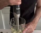 A picture of step 3 of Pasta with Zucchini Pesto.