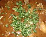 A picture of step 4 of Chicken curry.