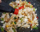 Foto langkah ke 7 dari resep Nasi Goreng Favorit | 最喜欢的炒饭.