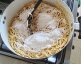 Foto del paso 2 de la receta: Tortilla de fideos