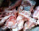 Foto langkah ke 1 dari resep Semur Daging Kepala Sapi.
