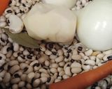 Foto del paso 2 de la receta: 🫘 Alubias carillas con setas 🍄