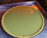 Foto langkah ke 7 dari resep Pie Creamy Matcha.