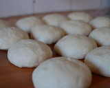 Foto del paso 3 de la receta: Pan árabe (Jubz Kimay)