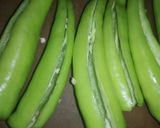 बेसन भरवा मिर्च (Besan bharwa mirch recipe in hindi) रेसिपी चरण 1 फोटो