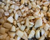 Foto langkah ke 3 dari resep Potatoes and eggs topping brekkie.