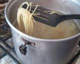 Foto del paso 1 de la receta: Pollo envuelto con espagueti