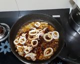 Foto langkah ke 5 dari resep Cumi goreng mentega.