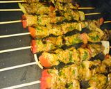 Foto del paso 4 de la receta: Pinchitos de carne a la plancha🍢🍡