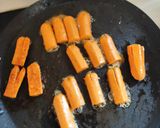 A picture of step 4 of Pepperoni olive mint skewers.