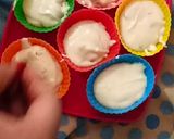 चोकोफिल कप केक(chocofill cup cake recipe in hindi) रेसिपी चरण 3 फोटो