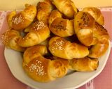 Füstölt sajtos, magvas mini kiflik recept fázis 12 fotója