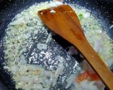 સેઝવાન રાઈસ (Schezwan Rice Recipe In Gujarati) રેસીપી સ્ટેપ1ફોટો