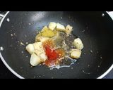 A picture of step 2 of Capsicum and Potato sabzi.