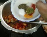 A picture of step 1 of Proso Millet Upma.