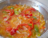 Foto del paso 2 de la receta: Arroz caldoso con rape y gambas