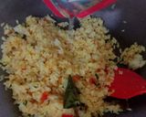 Foto langkah ke 3 dari resep Nasi goreng aromatik.