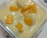 A picture of step 6 of Fruit custard.