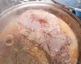 Foto del paso 3 de la receta: Puré picante con pulpa de cerdo con hueso 😋