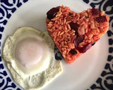 Foto del paso 7 de la receta: Arroz rosa con huevo