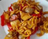 Foto del paso 4 de la receta Fideuá de pollo y marisco (Thermomix)