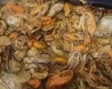 Foto langkah ke 3 dari resep Tumis Kerang Hijau.