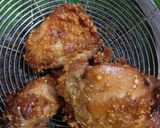 Foto langkah ke 4 dari resep Ayam Goreng Ketumbar.