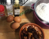Foto del paso 1 de la receta: Magdalenas sin azúcar y una tartita,con plátano