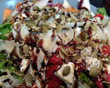 Foto del paso 2 de la receta: Ensalada de quesos y semillas