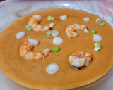 Foto del paso 7 de la receta: Crema de puerro, patata y gambas