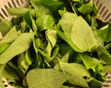Foto langkah ke 1 dari resep Sayur Santan Daun Katuk Labu Kuning.