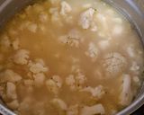 A picture of step 4 of Cauliflower and Almond Soup.