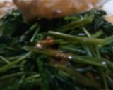 Foto langkah ke 3 dari resep Tahu Telor Kangkung Bumbu Pecel.