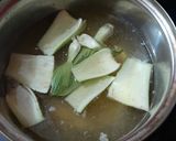 Foto langkah ke 2 dari resep Pakcoi with Sukiyaki.