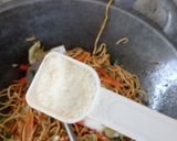 Foto langkah ke 5 dari resep Mie goreng kampung.