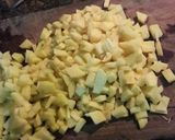 Foto del paso 1 de la receta: Tortilla de papa rellena de jamón y queso