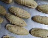 A picture of step 3 of Semolina Maamoul with Walnuts.