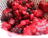 Erdei gyümölcsös, vaníliás pite recept fázis 2 fotója