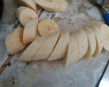 Foto del paso 1 de la receta: Bolones de plátano con queso