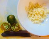 Hình bước làm 2 của món Salad cà rốt