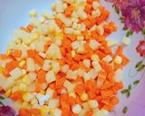 Hình bước làm 2 của món Bánh tráng chiên xúc salad rau củ