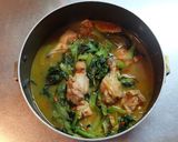 รูปขั้นตอนการทำที่ 3 ของ แกงผักกาดกวางตุ้งใส่ไก่