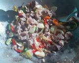 Foto langkah ke 4 dari resep Tumis Pare Tetelan Sapi.