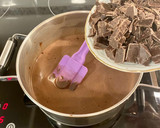 Foto del paso 3 de la receta: Bombones rellenos con crema de chocolate