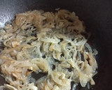 Foto del paso 3 de la receta: Suprema en colchón de cebollas
