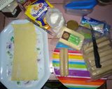 Foto langkah ke 1 dari resep Bratwurst Cheese Roll.