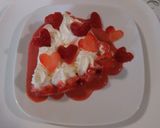 Foto del paso 6 de la receta: Tarta de fresas con queso, chocolate y salsa de fresas al ron