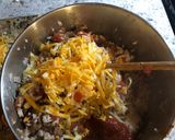 A picture of step 4 of Cheesy Cabbage Rolls.